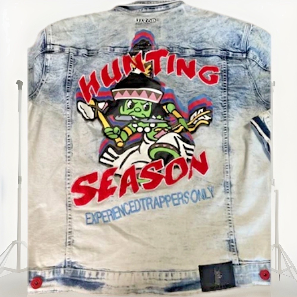 Makobi Men's Distressed Jeans Jacket Denim 3XB Hunting Season Large Spell Out